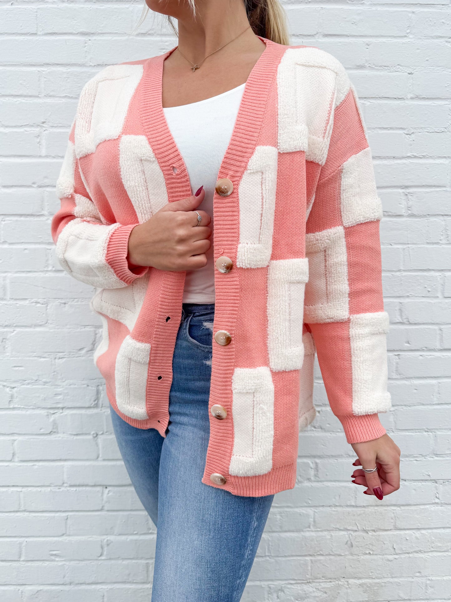 Chic Checkered Cardigan (Pink)