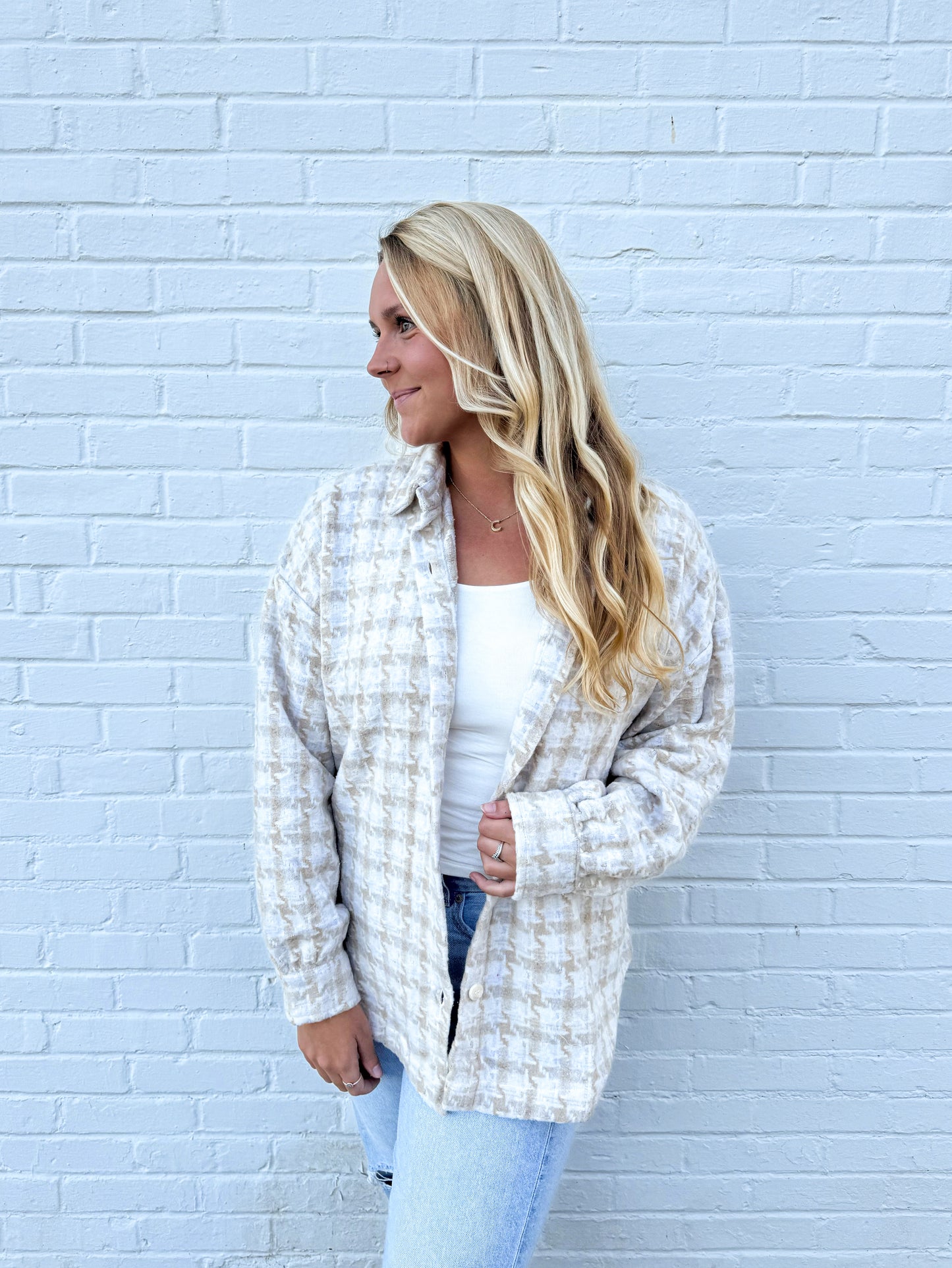 Houndstooth Haven Shacket (Beige Combo)