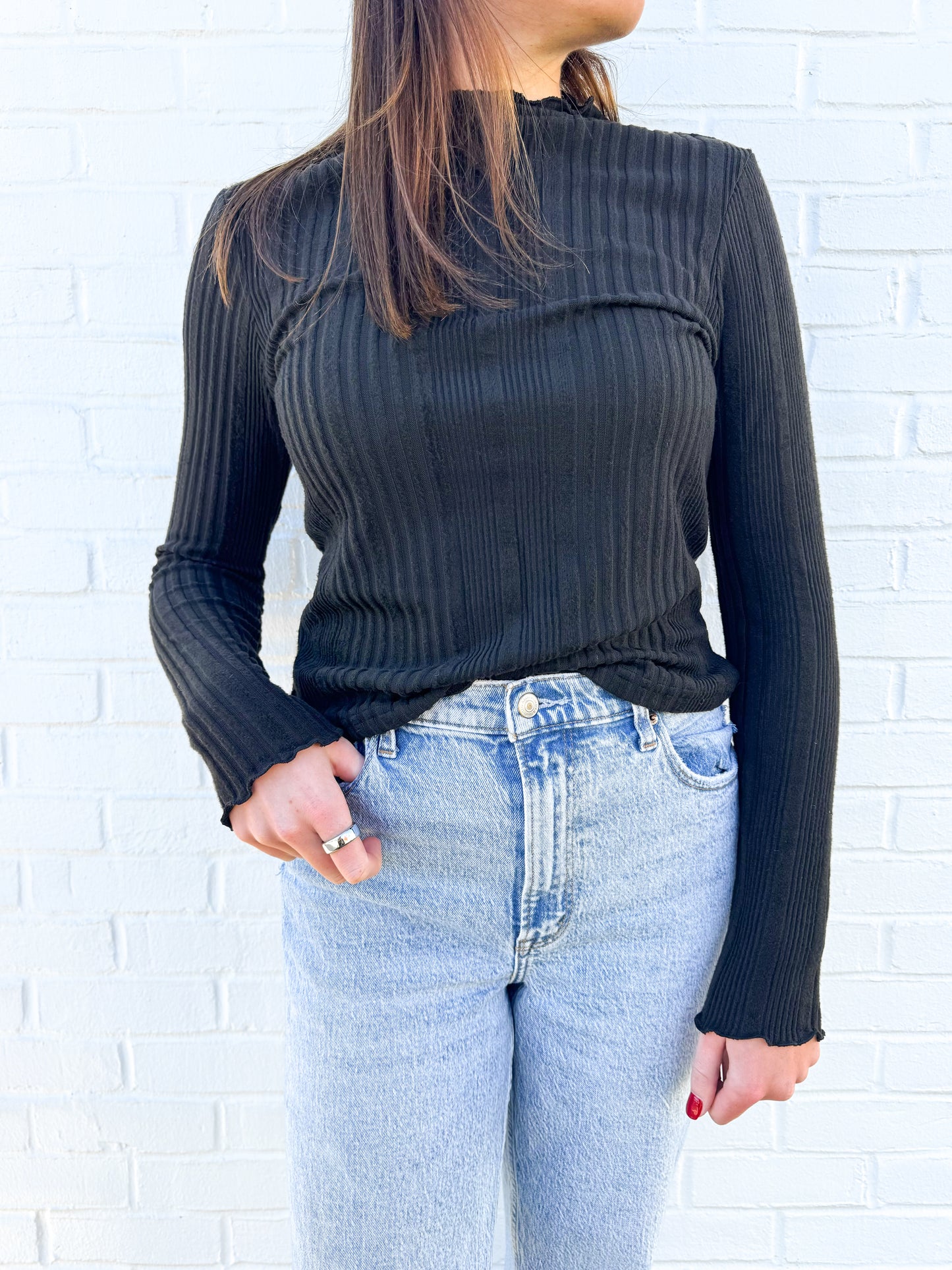 Raven Ribbed Knit