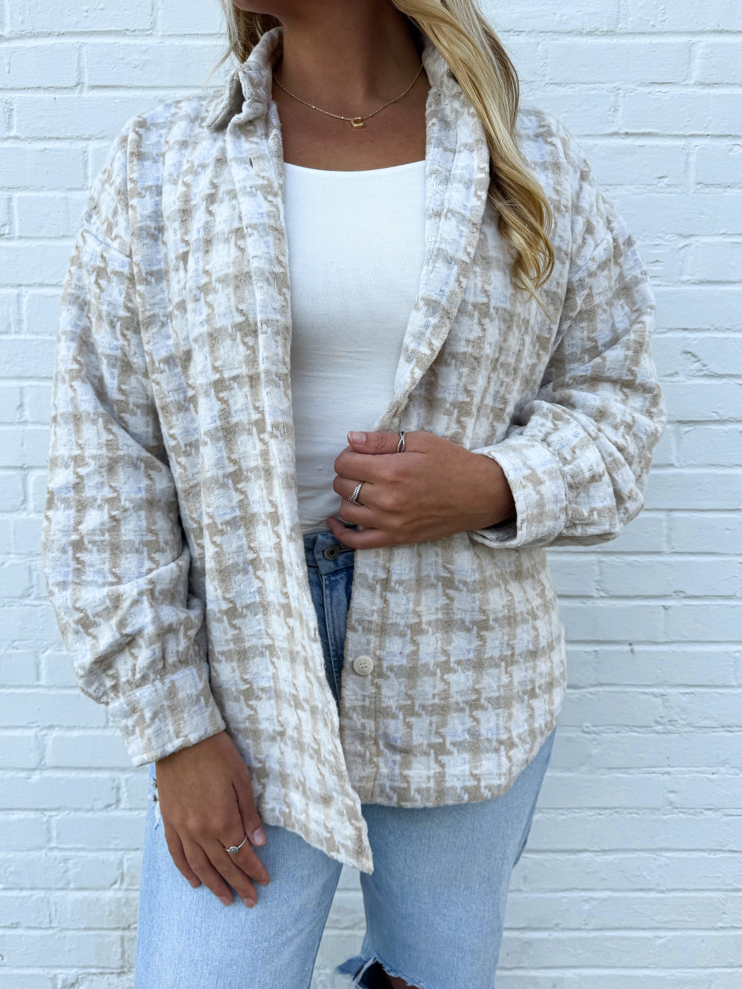 Houndstooth Haven Shacket (Beige Combo)