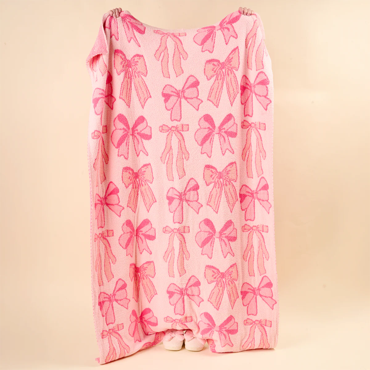 Blushing Bows Pink Cozy Dreams Luxe Blanket